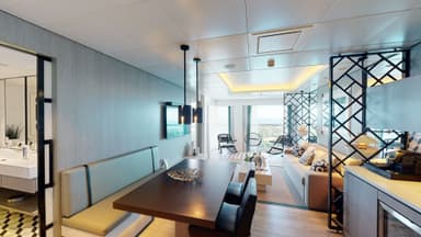 Royal Suite